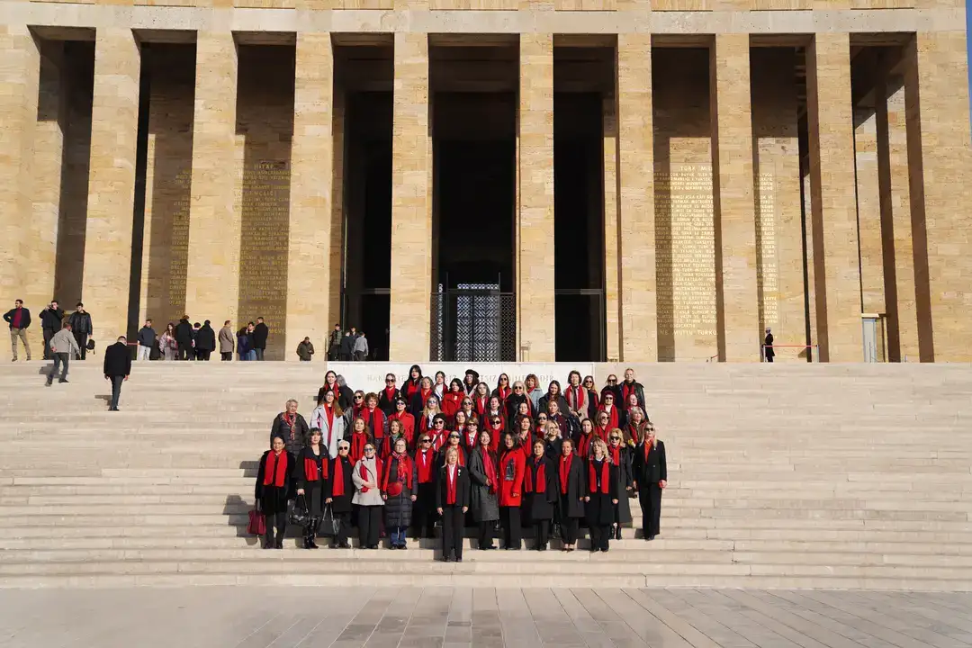 TÜKD 76. Yıl Dönümünde ATA’nın Huzurunda 18